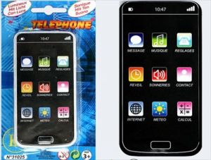 LPB31025 - Plastic Smartphone with sound and light - 19 cm - Random model