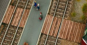 NOC14304 - Track crossing