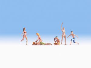 NOC15842 - Women and men bathers