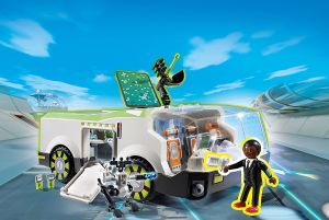 PLAY6692 - Techno Chameleon With Gene - 68 Pieces