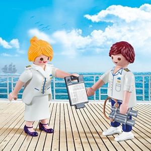 PLAY9216 - Host and Cruise Hostess
