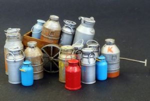 PLS508 - Milk cans. to paint