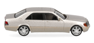 HER030946-002 - MERCEDES BENZ 600 SEL V12 with metallic silver Brabus wheels