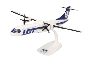 HER614795 - ATR 72-200 LOT Polish Airlines