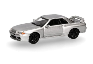 HER87MC000092 - NISSAN Skyline GTR32, silver