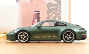 NOREV127552 - 2023 Porsche 911 ST Malachite Green Metallic