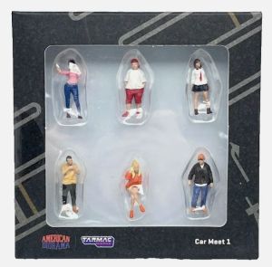 T64F-003-OR - 6 Figurines - Car Gathering