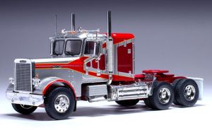 IXOTR200.22 - FREIGHTLINER FLC 120 64 T 6x4 1977 Gray and Red
