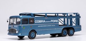 IXOTTR041.22 - FIAT 306/2 6x2 1956 Bartoletti Transporter - FORD COBRA Blue