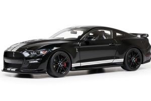 IXO-U18RDC002-FO - FORD Mustang Shelby GT500 2022 Black with stripes White
