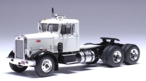 IXO-U64TR003 - PETERBILT 281 6x4 1955 White with Black Fenders - USA EDITION
