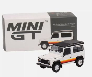 MGT00378-R - LAND ROVER Defender 90 wagon RHD White