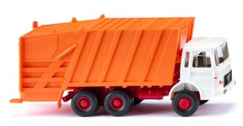 WIK063805 - MAN 6x4 garbage truck - Orange and white