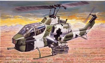 ITA0160 - AH-1W Super Cobra helicopter to assemble and paint
