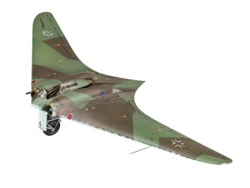 REV03859 - Horten Go229 fighter plane to assemble and paint