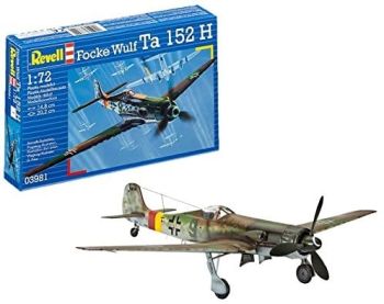 REV03981 - Focke Wulf Ta 152 H plane to assemble and paint