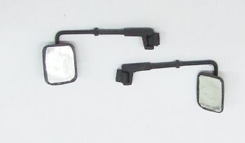 ART04516 - 2 John Deere mirrors
