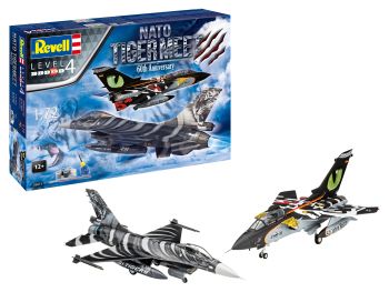 REV05671 - Geschenkset NATO Tiger Meet - 60th Anniversary to assemble and paint