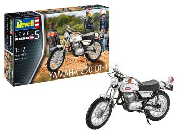 REV07941 - YAMAHA 250 DT 1 motorcycle to assemble and paint