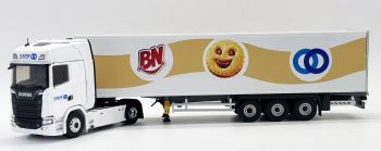 ELI118115 - SCANIA 770 S V8 4x2 with fridge trailer 3 Axles - BN - STEF
