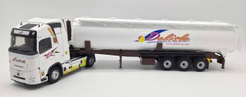 ELI118833 - VOLVO FH Aero 4x2 with spray tanker DELISLE