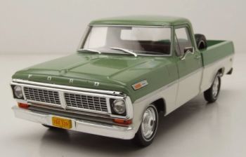 WBXWB124252 - 1970 FORD F-100, Green and White