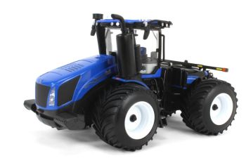 ERT13943 - NEW HOLLAND T9.700 with LSW tires - Prestige Collection