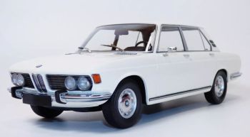 MNC155029202 - BMW 2500 1968 White