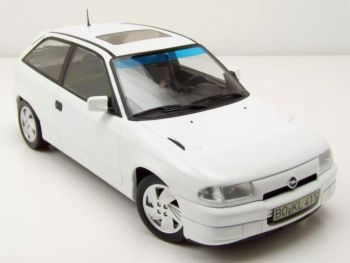 NOREV183673 - OPEL Astra GSi 1991 Blanc Casablanca