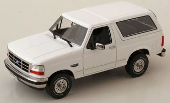 GREEN19086 - 1993 FORD Bronco XLT White