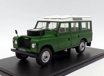 WBXWB124033 - LAND ROVER Series III 109 1980 Green