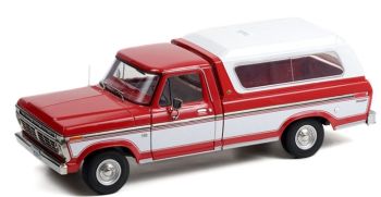 GREEN13620 - FORD F-100 1975 Red
