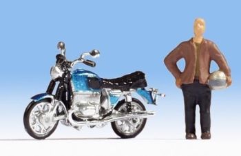NOC15915 - Motorbike BMW R90-6