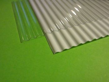 MCD-001-A - Wide White Corrugated Sheet 27x42cm