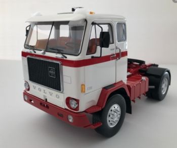 MOD18141 - VOLVO F88 4x2 1971 White and red