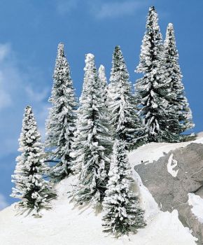 HEK2160 - 8 snow-covered fir trees 5-7 cm
