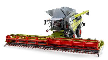 MAR267492 - CLAAS Lexion 8900 TT Combine Harvester with Convio 1380 – 500,000th