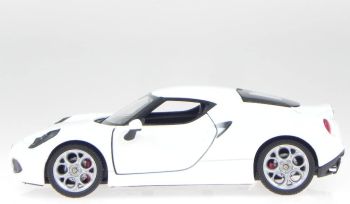 WEL24048WI - ALFA ROMEO 4C 2013 White