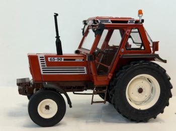 ROS30256 - FIAT 65-90 2WD Super Comfort Cab – Limited to 500 units.