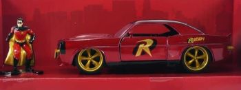 JAD33088 - 1969 CHEVROLET Camaro with ROBIN figure