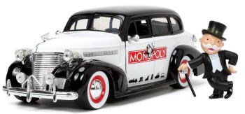 JAD33230 - CHEVROLET Master Deluxe with black and white MR MONOPOLY figure 1939