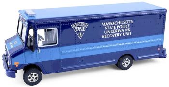 GREEN33260-C - STEP VAN 2019 Massachusetts Police Underwater Recovery Unit from the H.D TRUCKS series