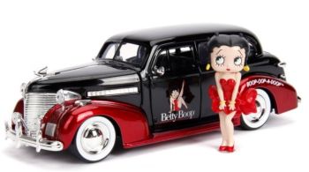 JAD30695 - 1939 CHEVY Master Deluxe with BETTY BOOP