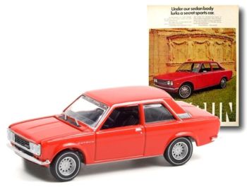 GREEN39080-C - DATSUN 510 1972 VINTAGE AD CARS in blister pack