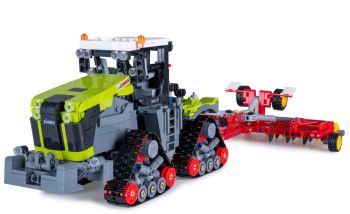JAM402856 - CLAAS Xerion 5000 Trac TS with Cultivator - BRICKS - 1336 Pieces