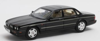 MTX41001-272 - JAGUAR XJR X300 1994-1997 Black - Limited to 100.