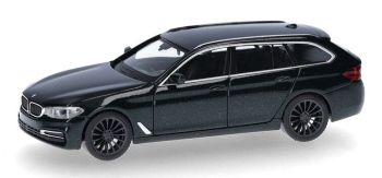 HER430708-004 - BMW 5 Touring G31 metallic green
