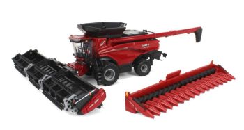 ERT44372 - CASE IH Axial-Flow AF11 combine harvester with 2 headers - Prestige Collection