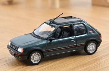 NOREV471752 - PEUGEOT 205 1.9 Magic 1990 Sorrento Green