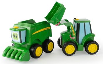 T47193 - Johnny The Tractor & Corey